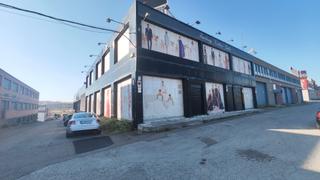 Lloguer Nau industrial a Calle de valencia 5. Ideal para negocios de venta al público