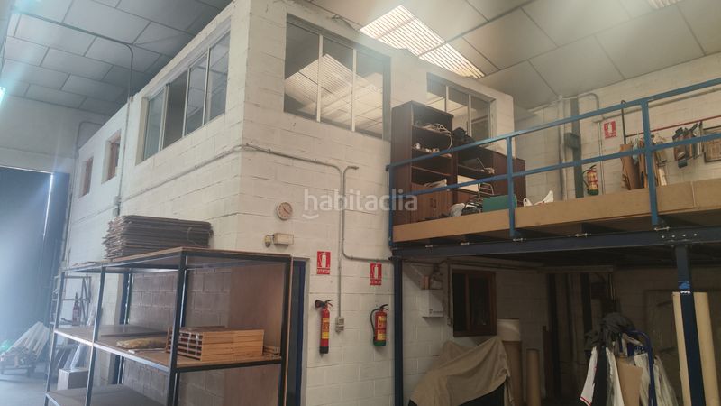 Foto fba4ac9b-70c3-44f5-b77a-ed6bee50194c. Location bâtiment à usage industriel dans avenida del rosario 9k dans Cuarte de Huerva