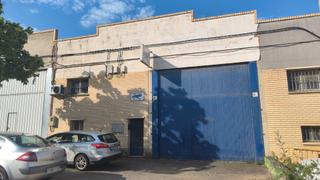 Rent Industrial building in Avenida del rosario 9k. Nave en cuarte de huerva