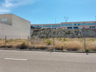 Solar industrial  Calle peña oroel 47. Poligono valdeconsejo