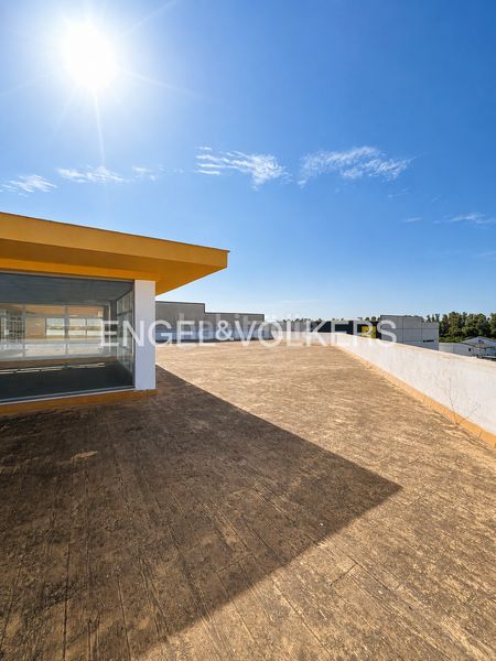 Foto 8c78ff67-1379-4e9c-84f8-e7232f82637e. Apartament amb calefacció aparcament a Algaba (La)