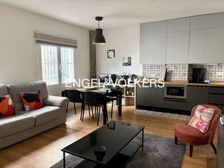 Miete Etagenwohnung in Alfalfa - Santa Cruz. Encantador piso amueblado con balcón totalmente reformado en ple