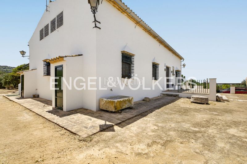 Foto 032754ef-1dc5-4bb2-ba7b-4565899e5e81. Casa amb calefacció piscina a Osuna