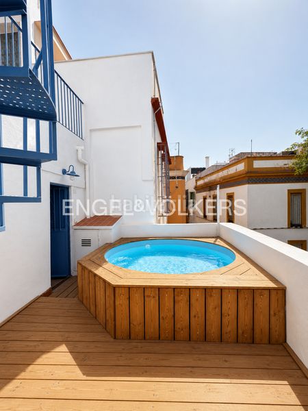 Foto 31f4abbc-d053-4faf-9817-4b2562cfb7eb. Casa adossada amb calefacció piscina a Feria Sevilla