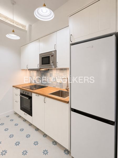 Foto eb7e54ee-e268-4cc5-92a9-4743c5bed7c8. Casa adossada amb calefacció piscina a Feria Sevilla