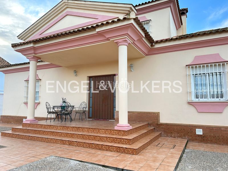Foto 4fa7b1c3-a3f9-424b-85b5-13b6803a115a. Casa amb calefacció aparcament piscina a Las Almenas Tomares