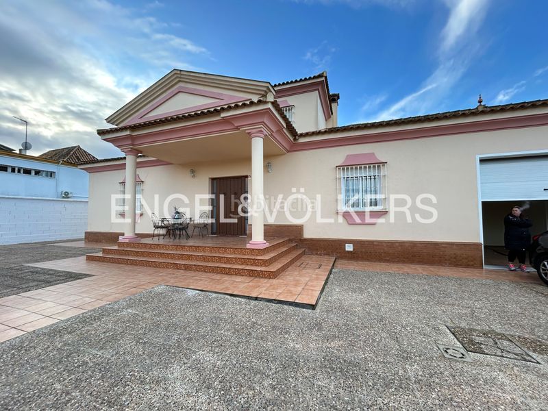 Foto a8519541-d3a5-4d6d-baa1-9d16105a5cf5. Casa amb calefacció aparcament piscina a Las Almenas Tomares