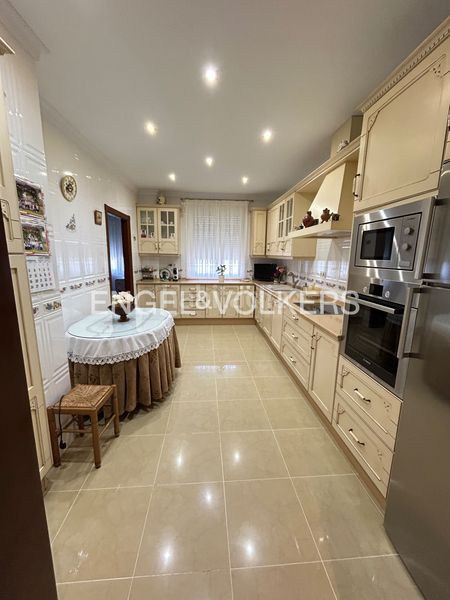 Foto f1d13d8f-4810-4e08-bea2-1f66f092531b. Casa amb calefacció aparcament piscina a Las Almenas Tomares