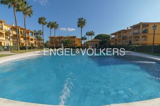 Lloguer Planta baixa a Novo Sancti Petri. Apartamento en la barrosa