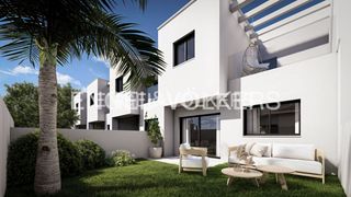 Casa adossada a La Jara. Elegante casa nueva junto a las playas de sanlúcar de barrameda,