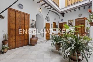 Casa a Arenal - Museo. El lujo de vivir en una casa con historia