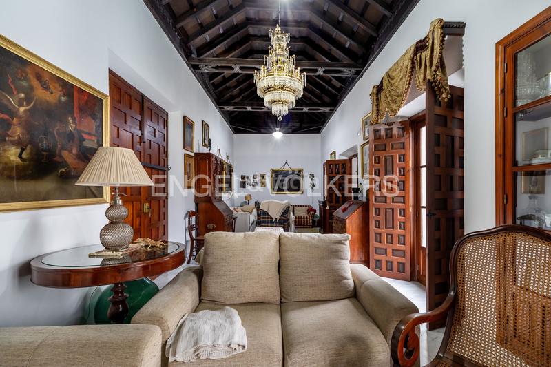 Foto 62b095f8-79e8-43d5-be8e-e9e205b6acd4. Casa  palacio en sanlucar de barrameda en Centro-Calzada-Cabo Noval Sanlúcar de Barrameda