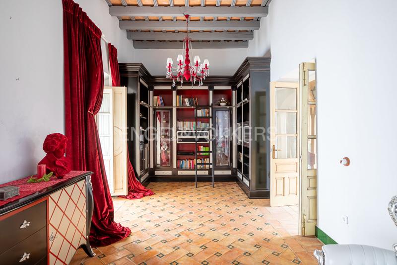 Foto 29ad5d59-b17a-4d38-bec0-ffa991c116c7. Casa con riscaldamento parcheggio piscina in Carmona