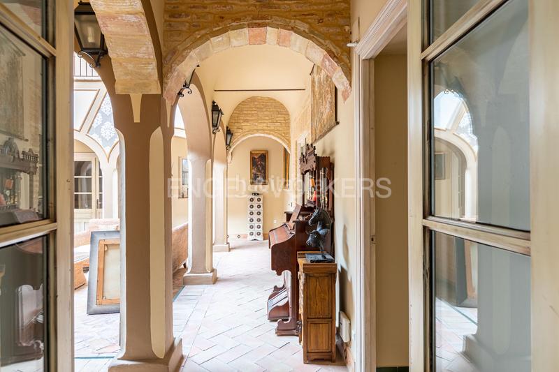 Foto afb896e8-19f5-48f5-925b-7a16410ed94a. Casa con riscaldamento parcheggio piscina in Carmona