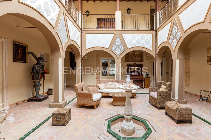 Foto b685bf00-7c52-4585-88e5-86e53c1d9d90. Casa con riscaldamento parcheggio piscina in Carmona