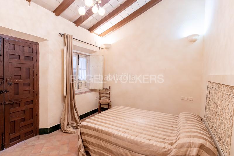 Foto ca86b18c-60fb-49b6-bbf5-5f4b62cfa3e9. Casa con riscaldamento parcheggio piscina in Carmona