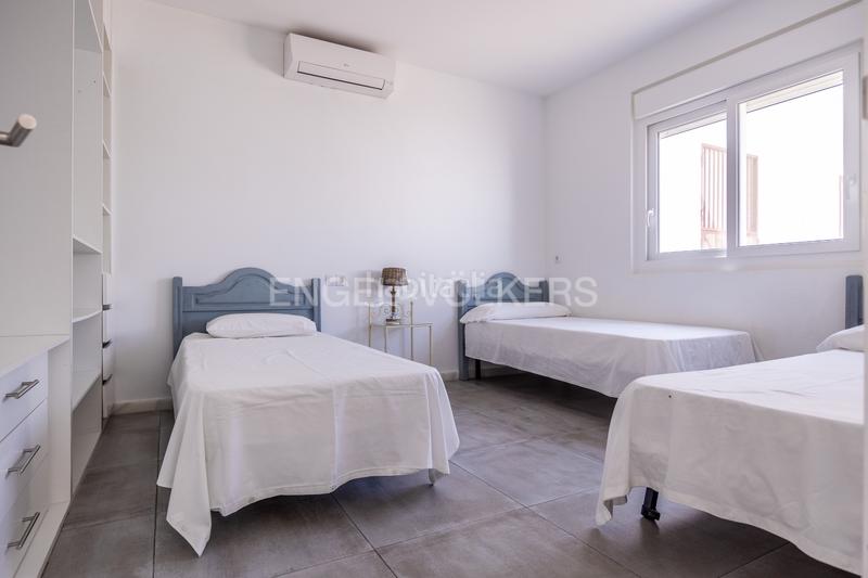 Foto 190006be-2c75-47d6-a428-25683affb8cd. Masia amb calefacció piscina a Colegio Europa Espartinas