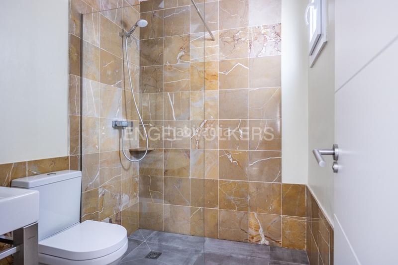 Foto f5572cbd-96c0-4126-aaba-4ee152dcab90. Masia amb calefacció piscina a Colegio Europa Espartinas