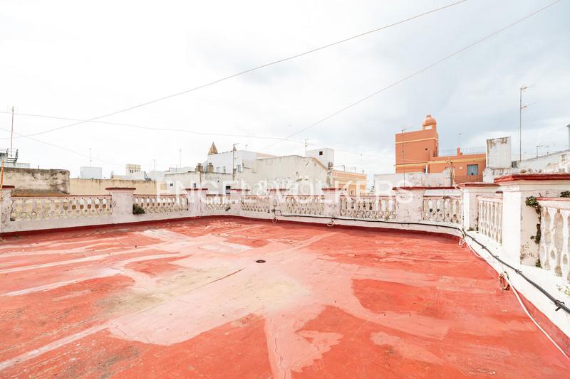 Foto 6299cd72-ee82-470a-997e-f438a2d0a09e. House with heating parking in Asdrúbal - Bahía Blanca Cádiz