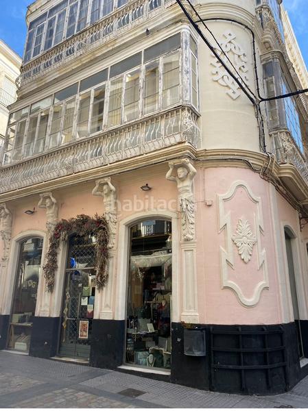 Foto 904fea95-61b4-47c3-bebc-16fd20aef343. House with heating parking in Asdrúbal - Bahía Blanca Cádiz