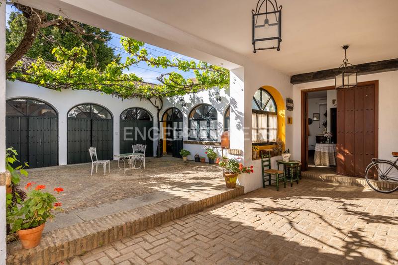 Foto d7a9e414-e8a1-49d7-8590-3a65df618dd9. Casale con riscaldamento piscina in La Paz Alcalá de Guadaira