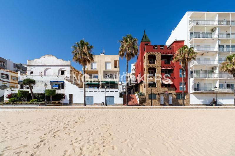 Foto a3bd3f21-fbed-4373-9e33-86b692e878b2. Lloguer apartament amb calefacció aparcament a Centro - La Costilla Rota