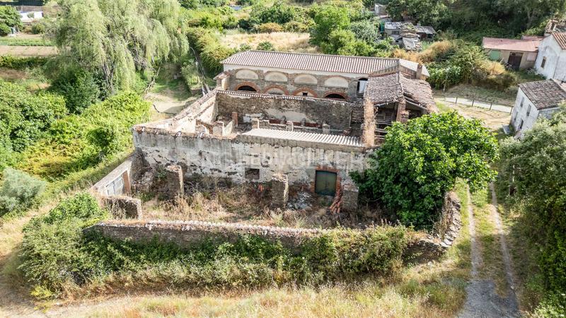 Foto 404c8af0-b02c-4a56-8b00-551ce1ab8ea3. Masia amb calefacció a Almonaster la Real