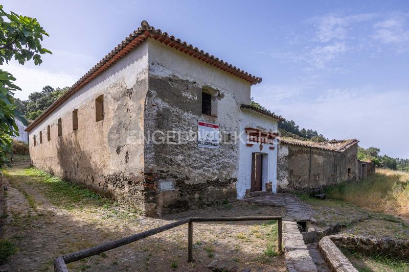 Foto 5137906c-fd03-488e-89c9-373ca3cb30d9. Masia amb calefacció a Almonaster la Real