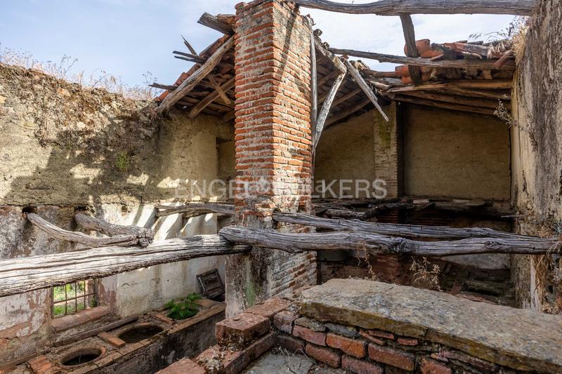 Foto 521db514-873b-43a9-83fa-61d48810f6c9. Masia amb calefacció a Almonaster la Real