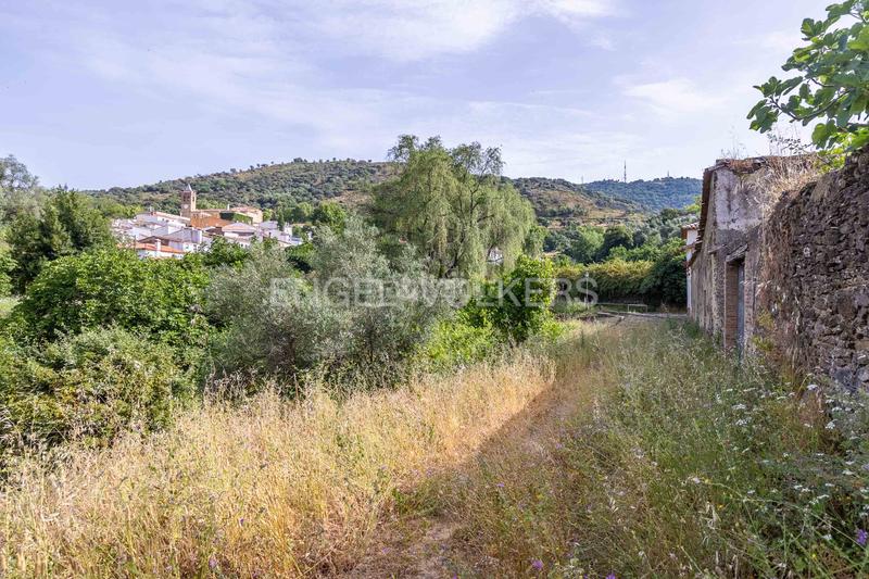 Foto 7d1936a6-a78d-4988-8f35-bd7fc53bf308. Masia amb calefacció a Almonaster la Real