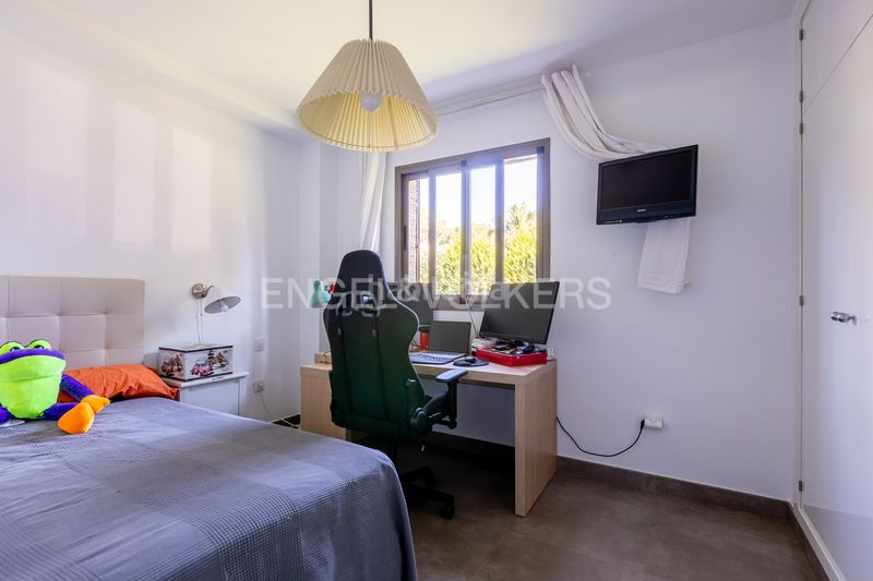 Foto 07119f6a-c691-4265-9173-816b3aa84ece. Casa amb calefacció aparcament piscina a Bollullos de la Mitación