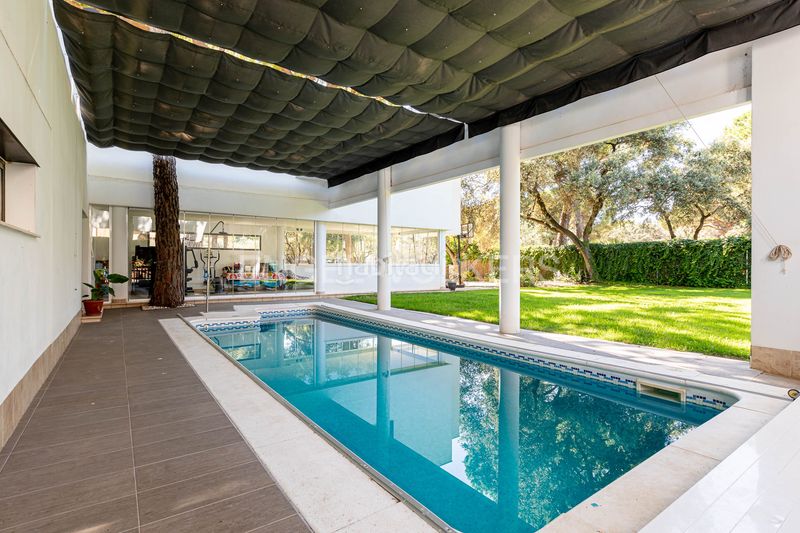 Foto 4b5530ce-900d-43e4-b10e-475ed3410471. Casa amb calefacció aparcament piscina a Bollullos de la Mitación