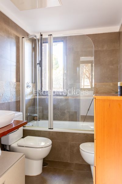 Foto df99d489-4988-4d62-a060-e8ed9182d9b8. Casa amb calefacció aparcament piscina a Bollullos de la Mitación