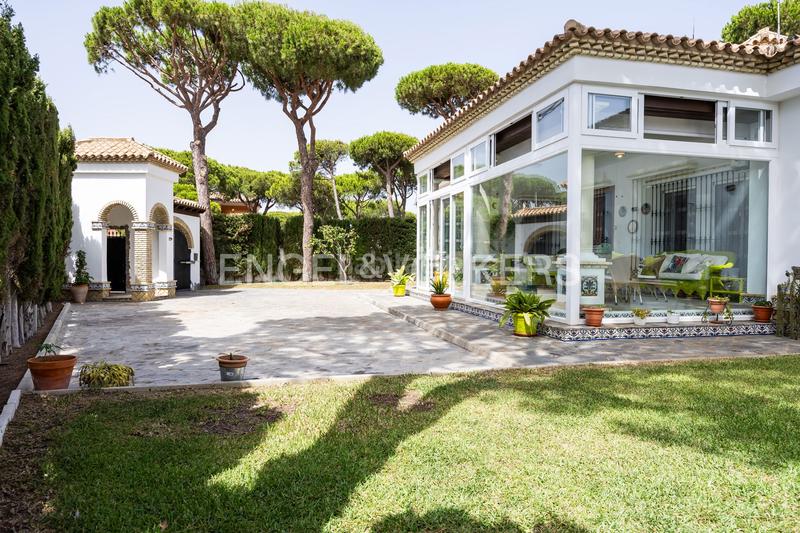 Foto 3f63bb84-5abc-47c0-a062-07c8d0ad8efa. Haus mit heizung parking pool in La Barrosa Chiclana de la Frontera