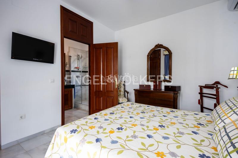 Foto 735b46eb-2b35-43a6-ad6d-76fee7dcce6d. Haus mit heizung parking pool in La Barrosa Chiclana de la Frontera