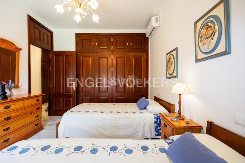 Foto ea09d94e-4dbe-43c4-a7f2-0f75fe02b8a2. Haus mit heizung parking pool in La Barrosa Chiclana de la Frontera