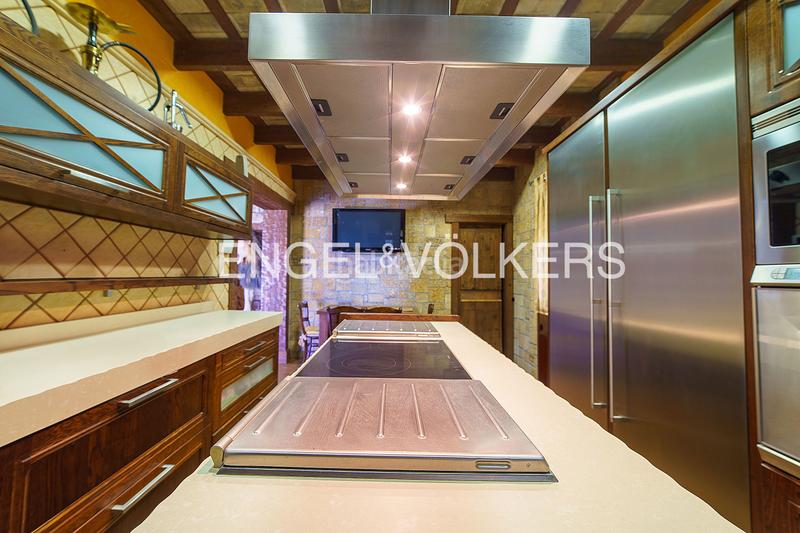 Foto 892b6d84-c13e-4097-8a77-1fd6231723f2. Casa amb calefacció aparcament piscina a Los Franceses - La Vega Chiclana de la Frontera