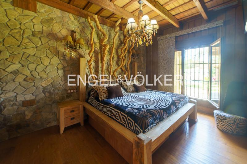 Foto 91d445e6-1888-4c14-9cc5-ca0298c0e431. Casa amb calefacció aparcament piscina a Los Franceses - La Vega Chiclana de la Frontera