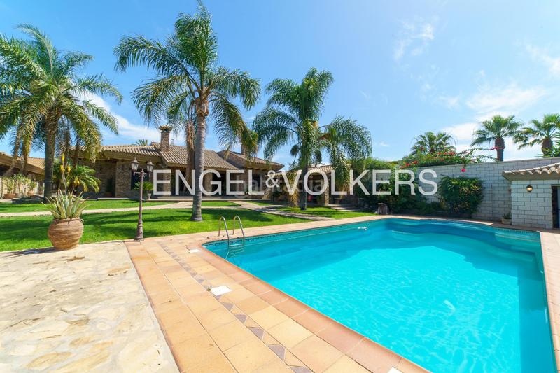 Foto c50b0461-3739-4402-9ada-981932adb54b. Casa amb calefacció aparcament piscina a Los Franceses - La Vega Chiclana de la Frontera