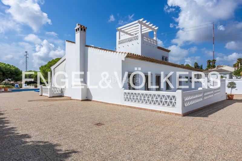 Foto 1d5bf01f-30ad-4f35-994a-a3534c7d01bf. Masia amb calefacció aparcament piscina a Dehesa - Monacilla Aljaraque