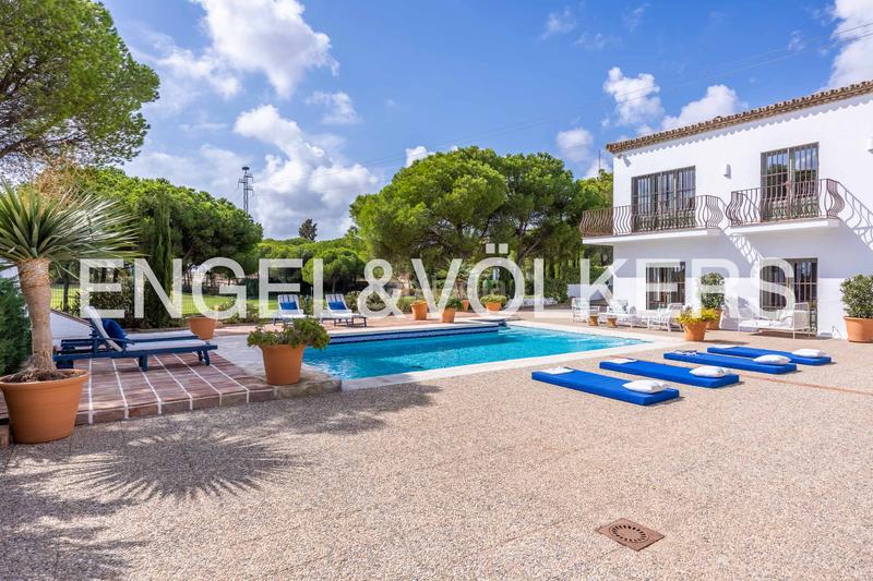 Foto 774d60cf-133e-4848-9434-ca9ef0e695be. Masia amb calefacció aparcament piscina a Dehesa - Monacilla Aljaraque