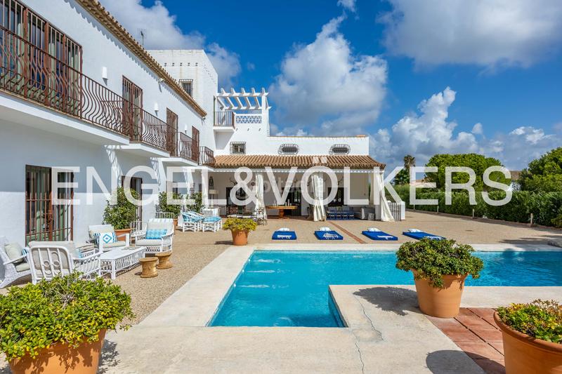 Foto b007a08a-516b-4368-b9da-36bbe8665042. Masia amb calefacció aparcament piscina a Dehesa - Monacilla Aljaraque