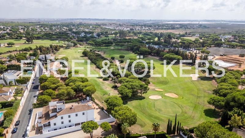 Foto de3a9e0d-588d-4aa4-bee0-3de12a569b26. Masia amb calefacció aparcament piscina a Dehesa - Monacilla Aljaraque