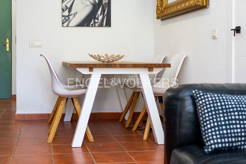 Foto 0c674d06-0484-4afe-9eba-39bd3c0cf0e3. Apartament amb calefacció aparcament piscina a La Barrosa Chiclana de la Frontera