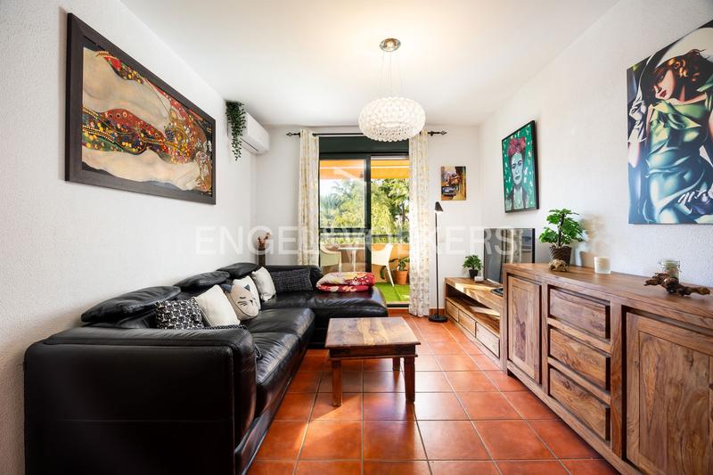 Foto 30659c5f-1ba1-4d8b-b131-296be6ee7aa4. Apartament amb calefacció aparcament piscina a La Barrosa Chiclana de la Frontera