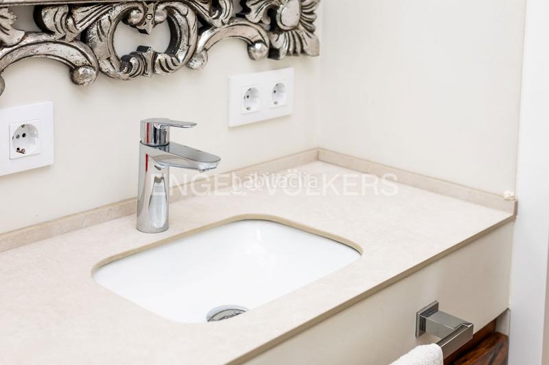 Foto 4ddde91b-f911-41ea-a439-f42eb2602479. Apartament amb calefacció aparcament piscina a La Barrosa Chiclana de la Frontera