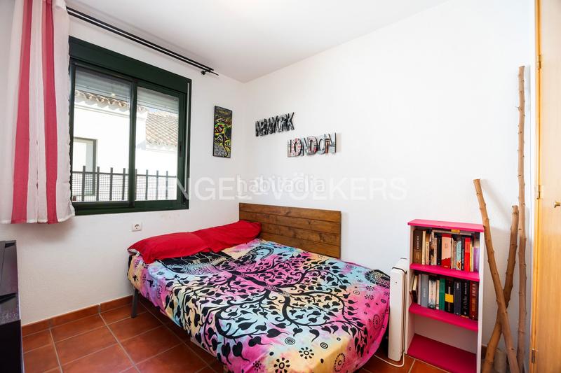 Foto 5e0c1793-bc3f-46c1-9d1d-7c426ac1b181. Apartament amb calefacció aparcament piscina a La Barrosa Chiclana de la Frontera