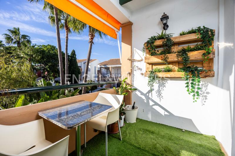 Foto 7bd6d5cb-7b4e-4733-b9cb-827724930eda. Apartament amb calefacció aparcament piscina a La Barrosa Chiclana de la Frontera