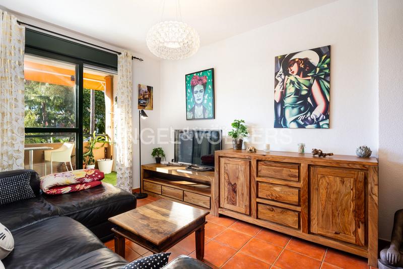 Foto 8863135f-4b58-47c6-ba0b-0a1be4c2be37. Apartament amb calefacció aparcament piscina a La Barrosa Chiclana de la Frontera