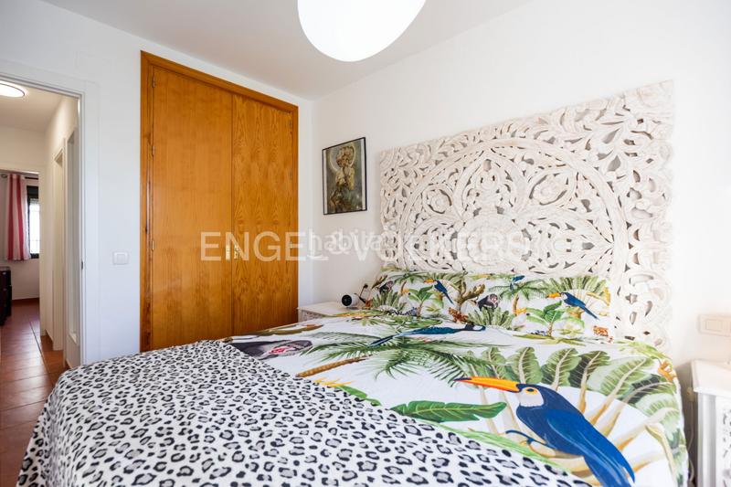 Foto c4567f8d-7b79-4318-8a24-96e3371ca91a. Apartament amb calefacció aparcament piscina a La Barrosa Chiclana de la Frontera